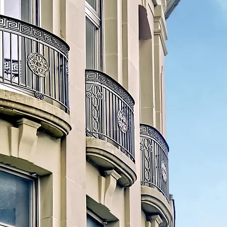 Bank House L 206 - Griwa Rent شقة إنترلاكن