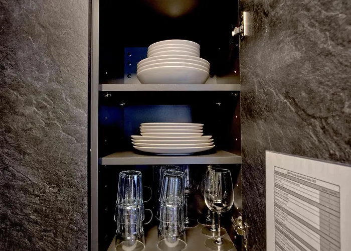 Bank House L 206 - Griwa Rent דירה *